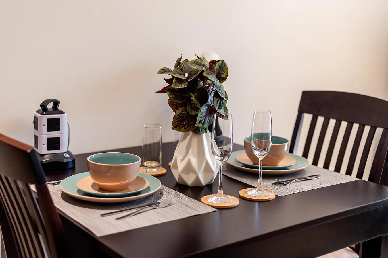 Serene Studio Apartment In Elite Downtown Residence - Allsopp & Allsopp Dubai