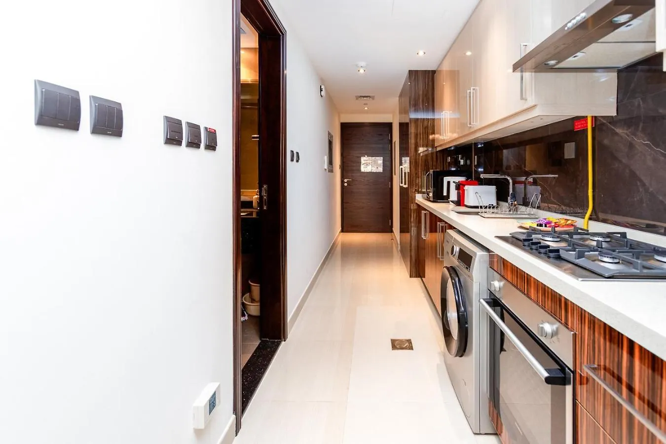 Serene Studio Apartment In Elite Downtown Residence - Allsopp & Allsopp Dubai